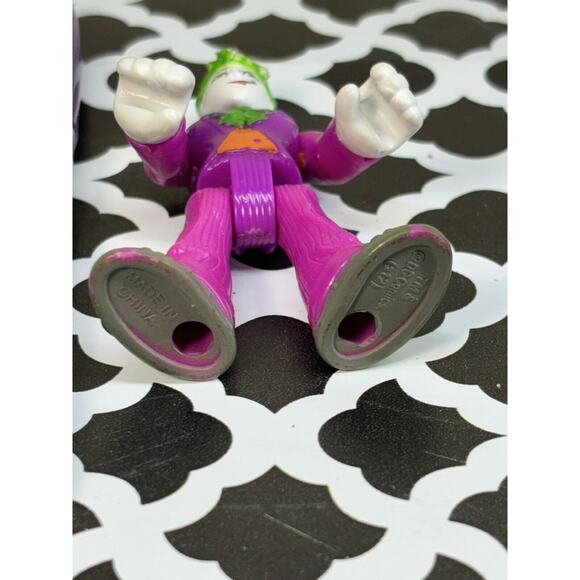 Imaginext Joker DC Comics 3" Action Figure - Picture 5 of 5